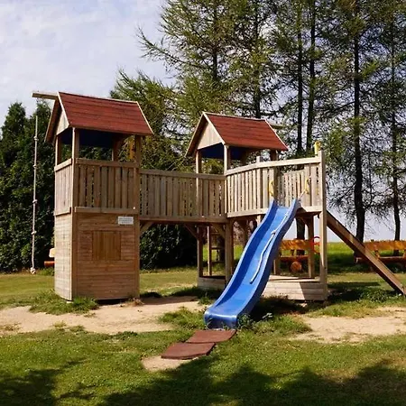 Am Rennberg 3* Schönfeld