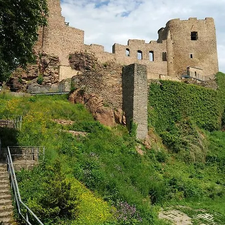 Am Rennberg 3* Schoenfeld (Sachsische Schweiz-Osterzgebirge)