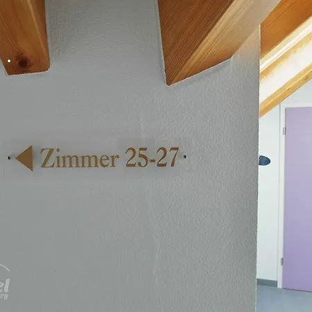 Am Rennberg 호텔 3*